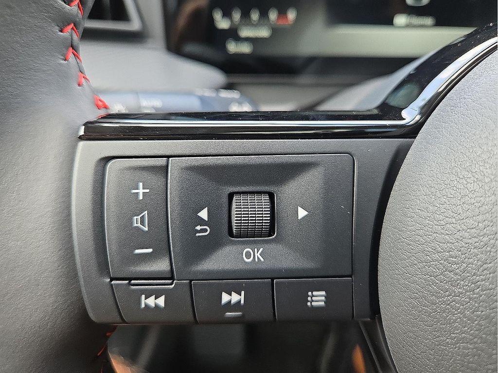 new 2025 Nissan Kicks car, priced at $27,962