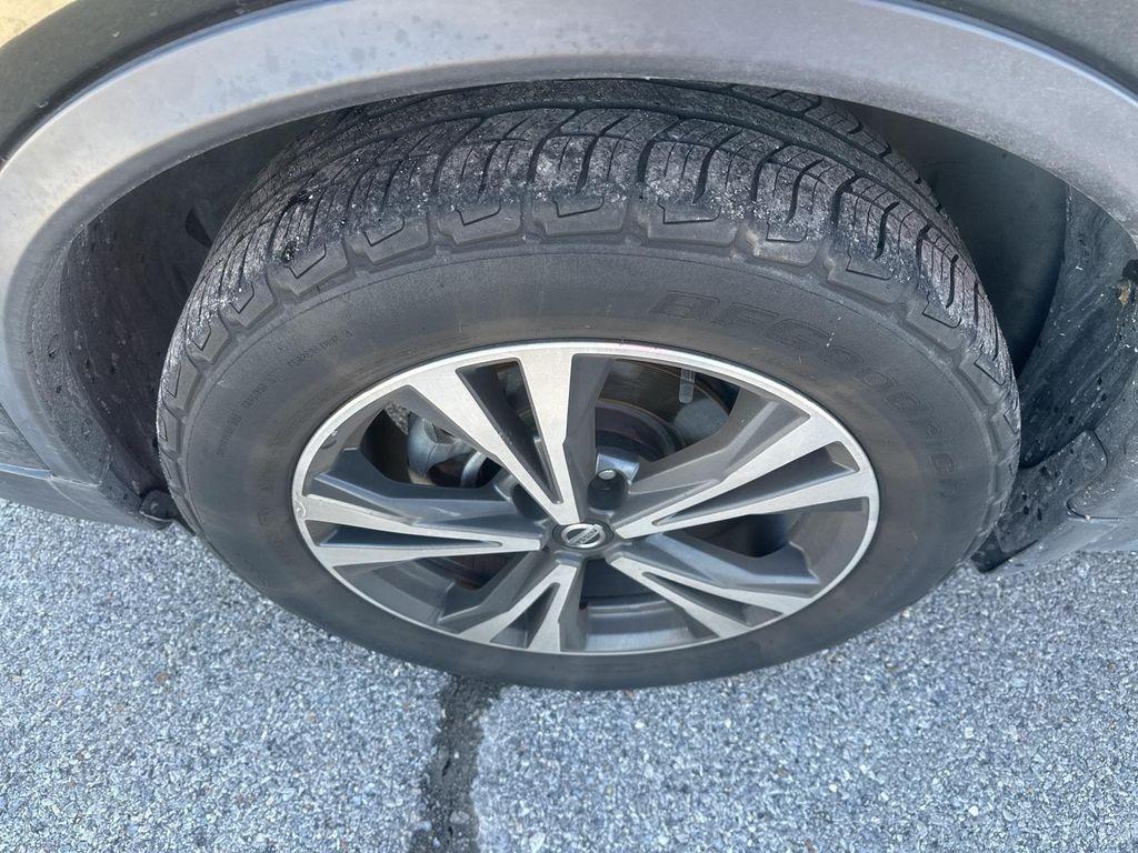 used 2017 Nissan Rogue car, priced at $12,998