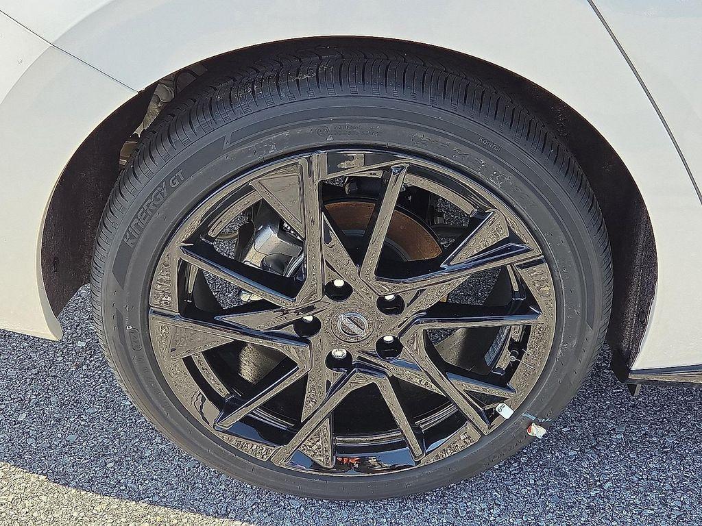 new 2025 Nissan Sentra car, priced at $23,562