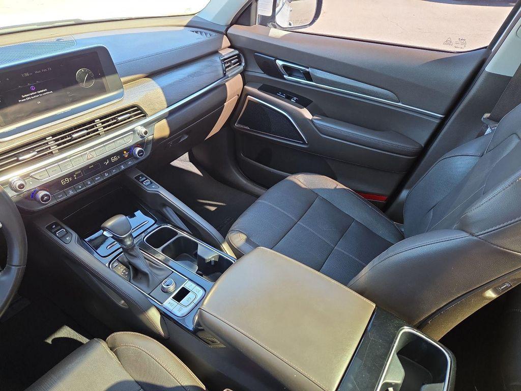 used 2022 Kia Telluride car, priced at $24,399