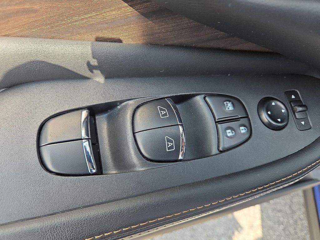 used 2022 Nissan Murano car, priced at $23,597