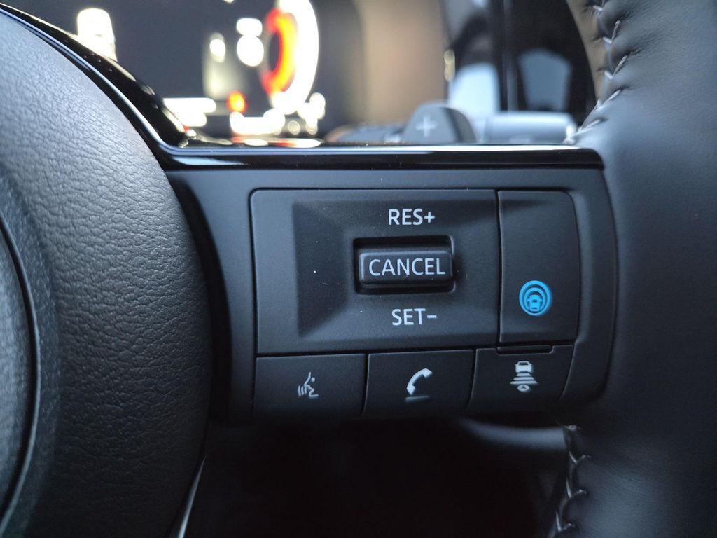 new 2025 Nissan Pathfinder car, priced at $49,860