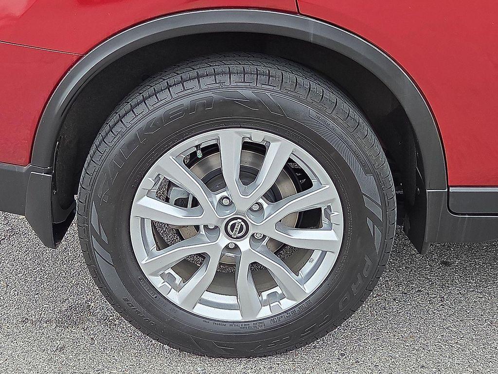 used 2018 Nissan Rogue car, priced at $17,198