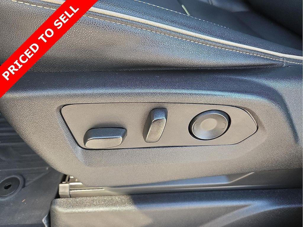 used 2023 GMC Yukon car, priced at $52,799