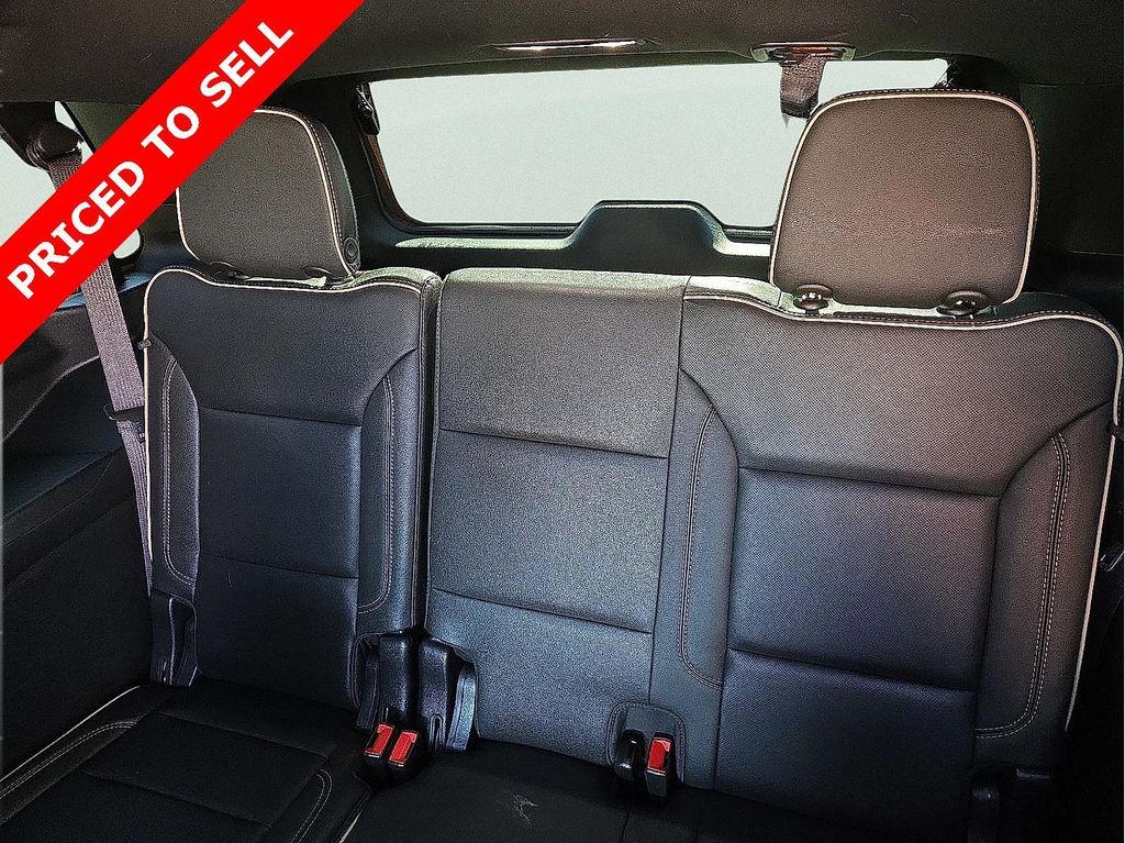 used 2023 GMC Yukon car, priced at $52,799