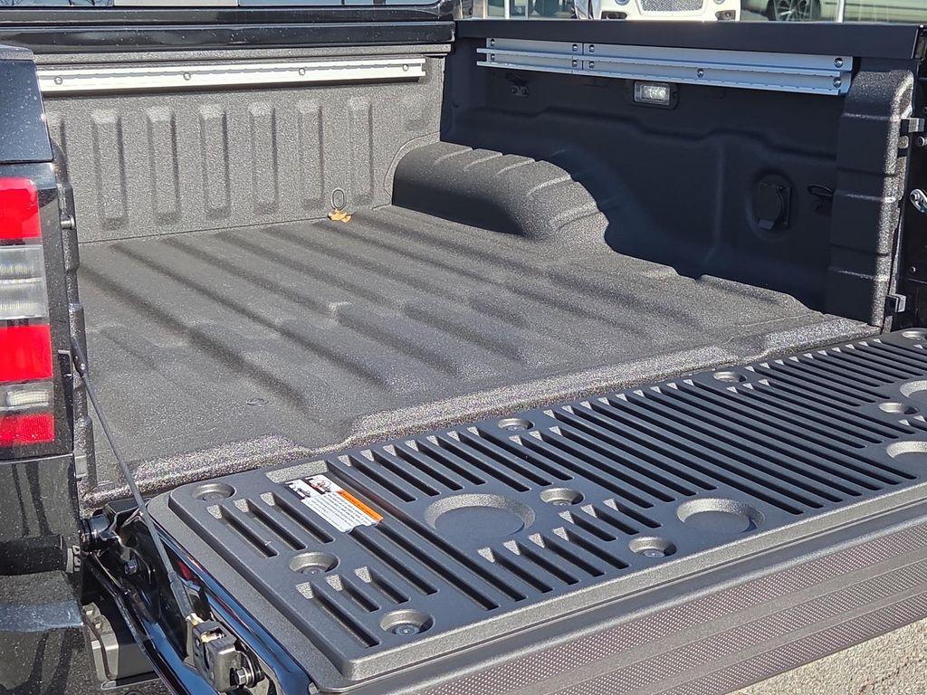 new 2026 Nissan Frontier car, priced at $40,217