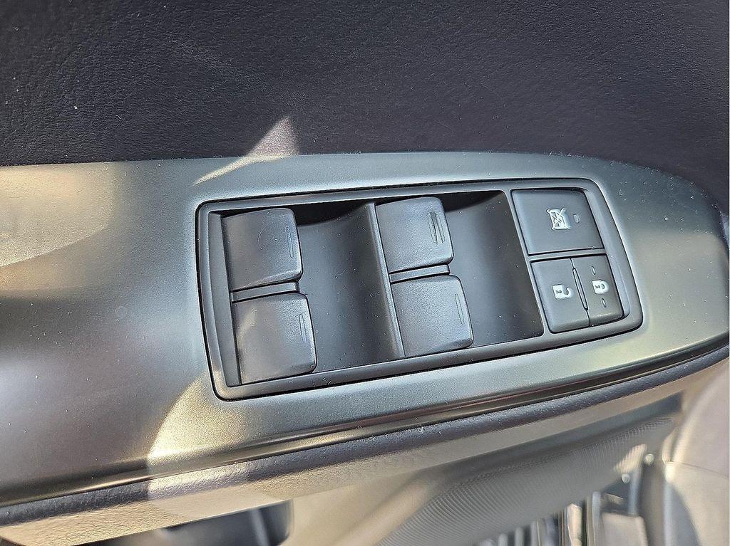 used 2023 Lexus GX 460 car, priced at $55,886