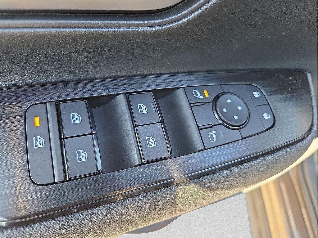 new 2026 Nissan Kicks car, priced at $25,634