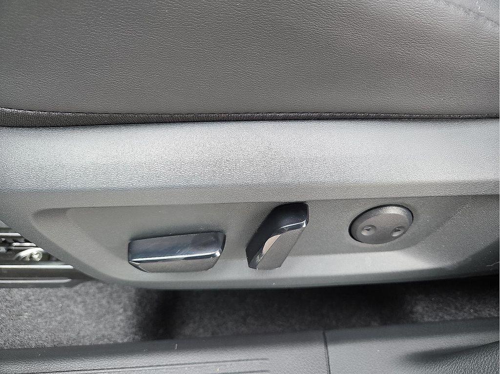 new 2026 Nissan Rogue car, priced at $33,981