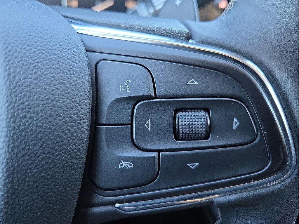 used 2023 Buick Envision car, priced at $24,425