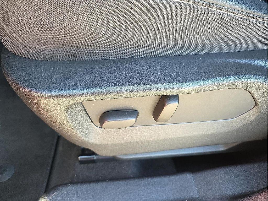 used 2023 Buick Envision car, priced at $24,425