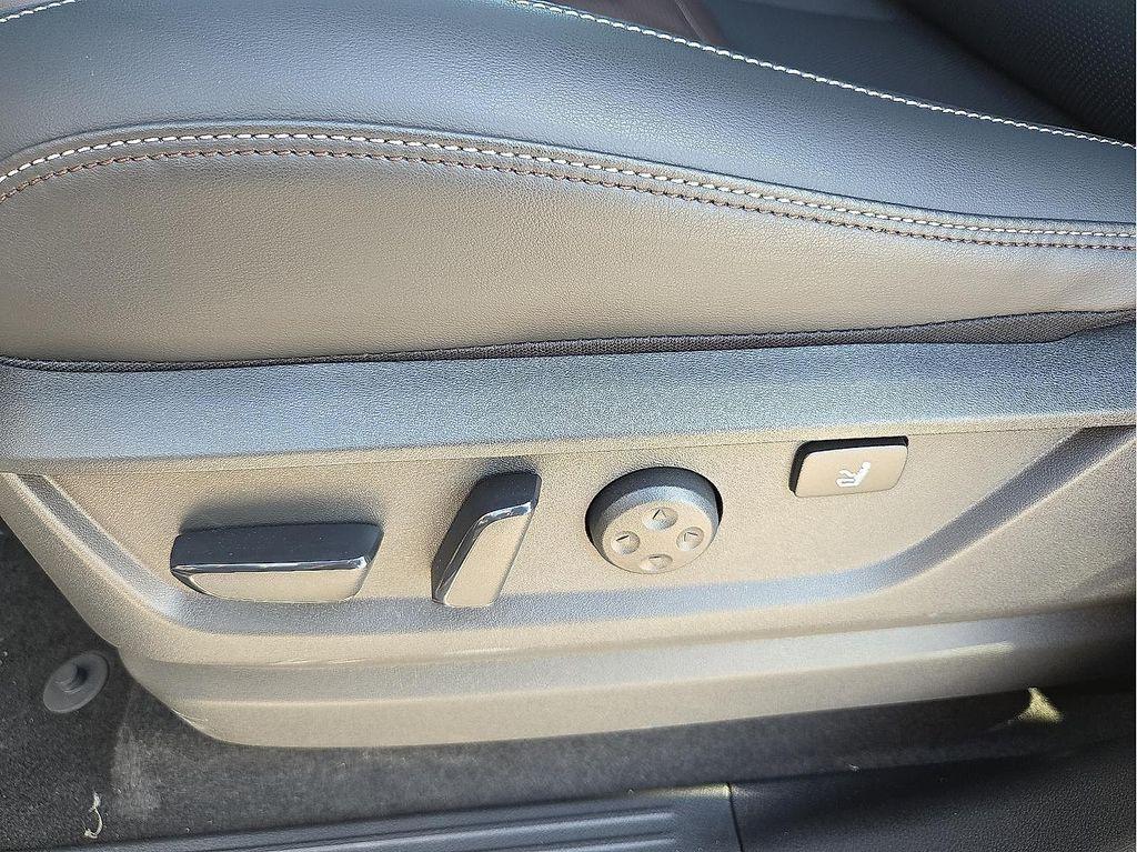 new 2025 Nissan Armada car, priced at $76,733