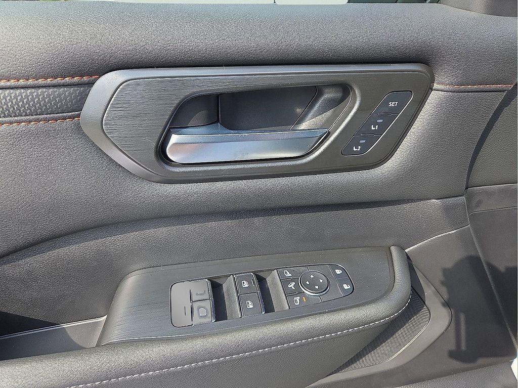 new 2026 Nissan Armada car, priced at $77,970