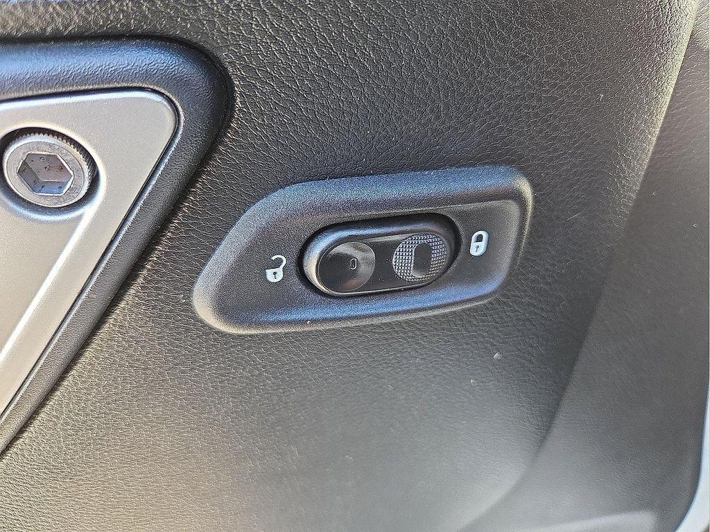 used 2017 Jeep Wrangler Unlimited car, priced at $18,298