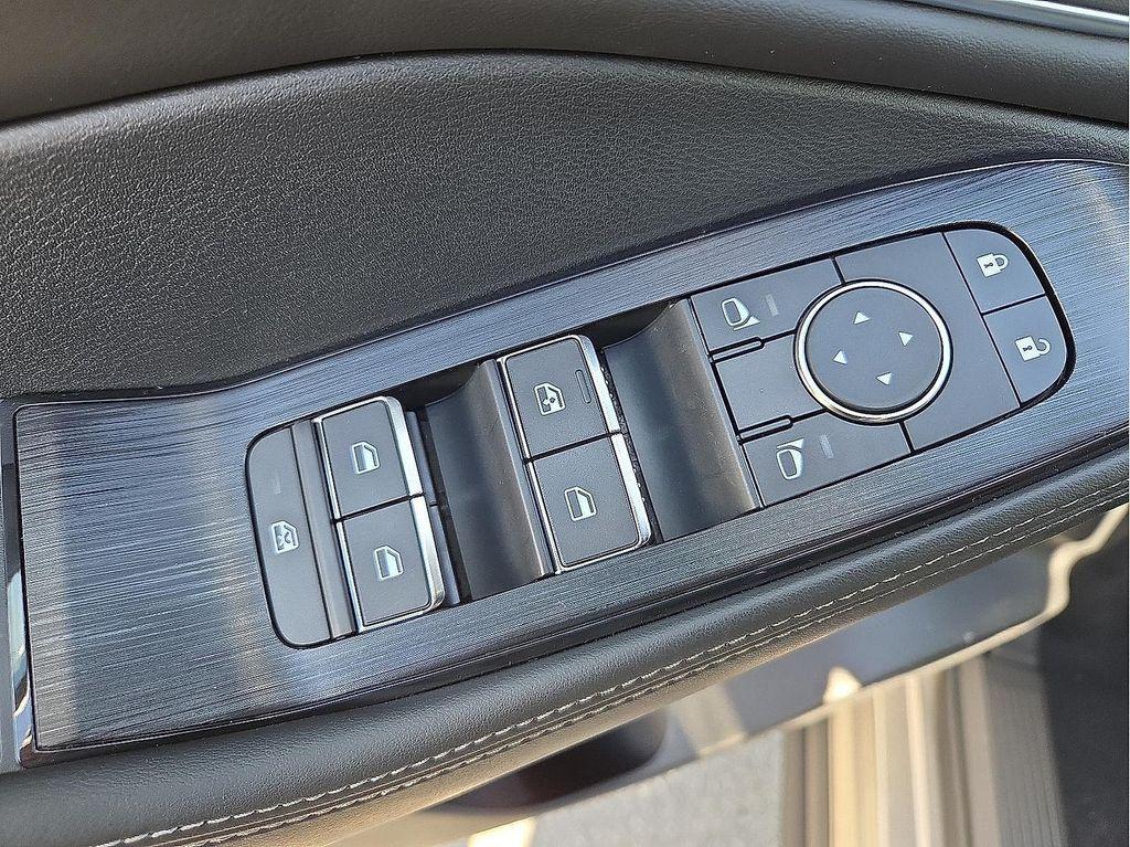 new 2026 Nissan Rogue car, priced at $39,625