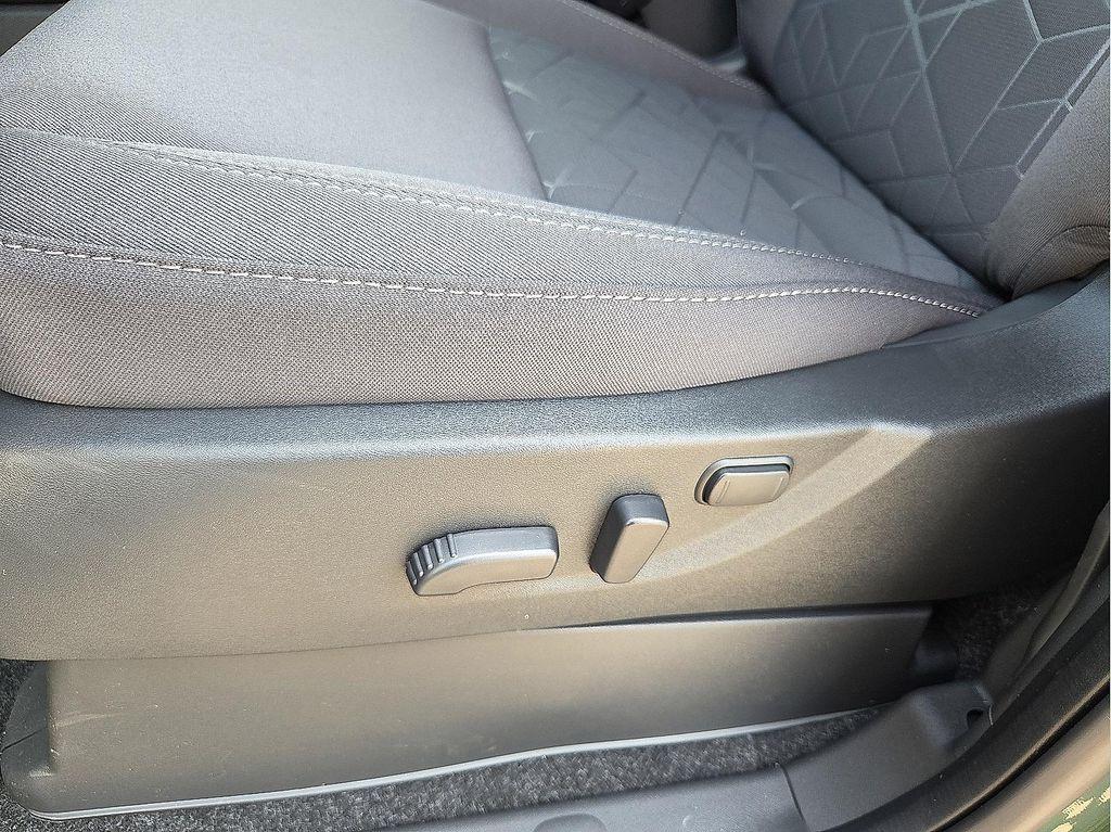 new 2026 Nissan Frontier car, priced at $39,673