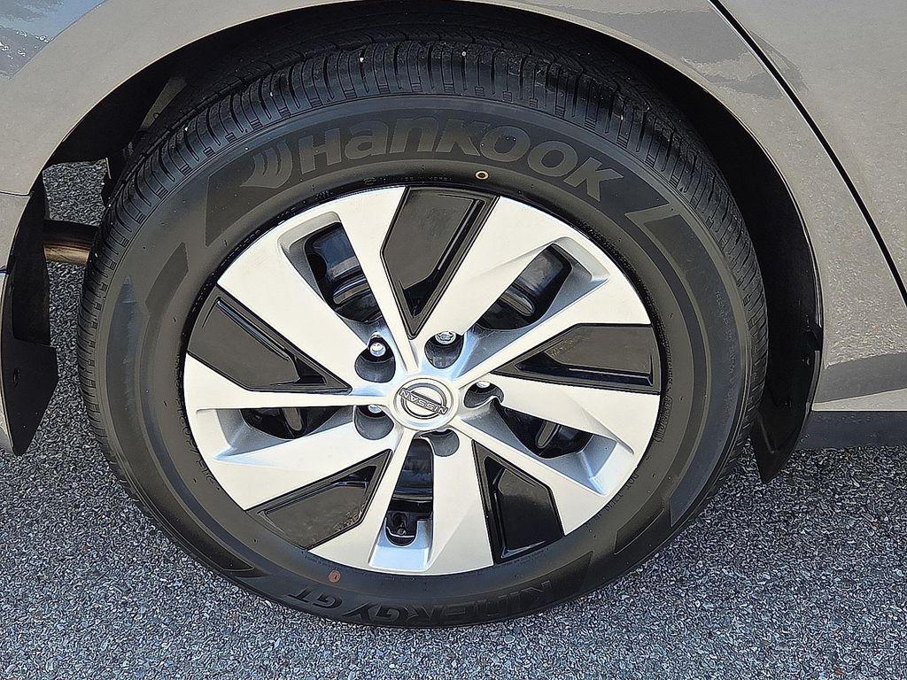 used 2024 Nissan Altima car, priced at $22,227