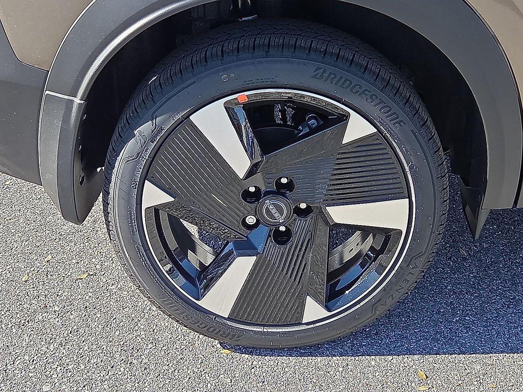 new 2026 Nissan Kicks car, priced at $29,121