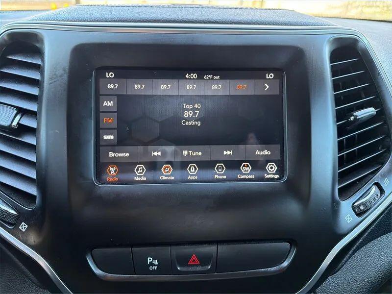 used 2019 Jeep Cherokee car, priced at $14,904