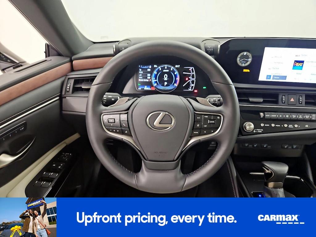 used 2025 Lexus ES 350 car, priced at $42,998