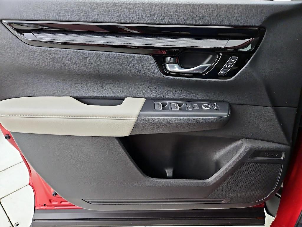 used 2024 Honda CR-V car, priced at $31,998