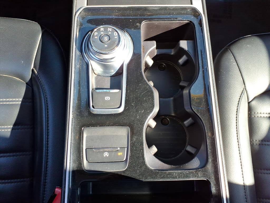 used 2019 Ford Edge car, priced at $12,895