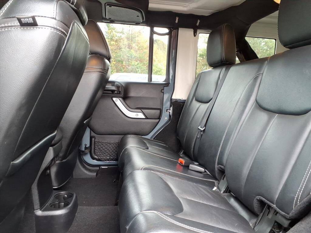 used 2015 Jeep Wrangler Unlimited car, priced at $15,895