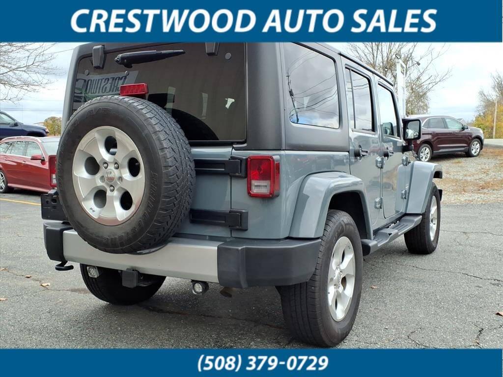 used 2015 Jeep Wrangler Unlimited car, priced at $15,895