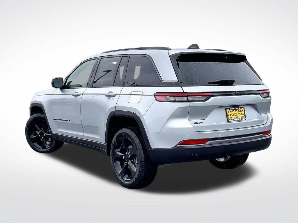 new 2026 Jeep Grand Cherokee car, priced at $44,280