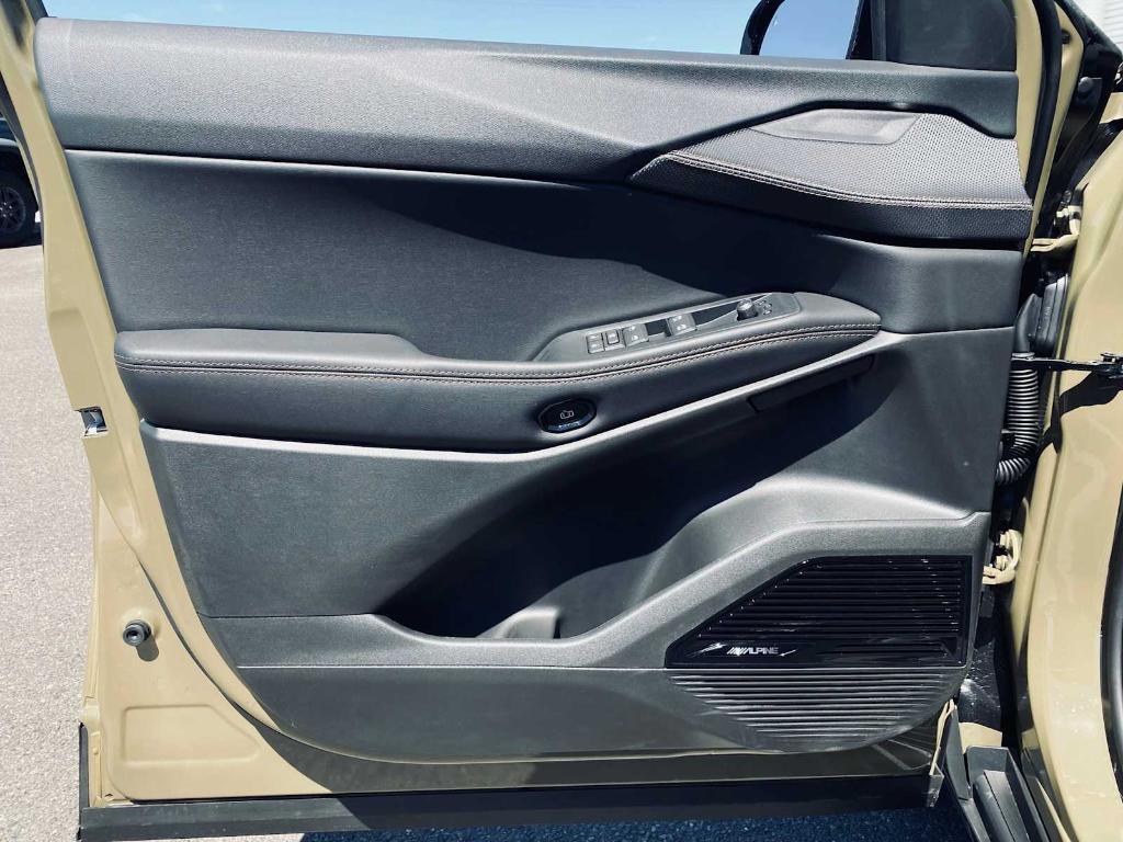new 2026 Jeep Cherokee car, priced at $42,280