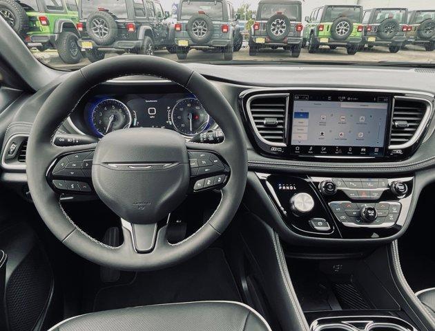 new 2027 Chrysler Pacifica car
