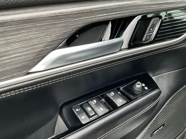 used 2023 Jeep Wagoneer L car, priced at $37,318