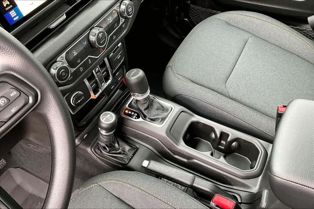 new 2026 Jeep Gladiator car, priced at $42,499