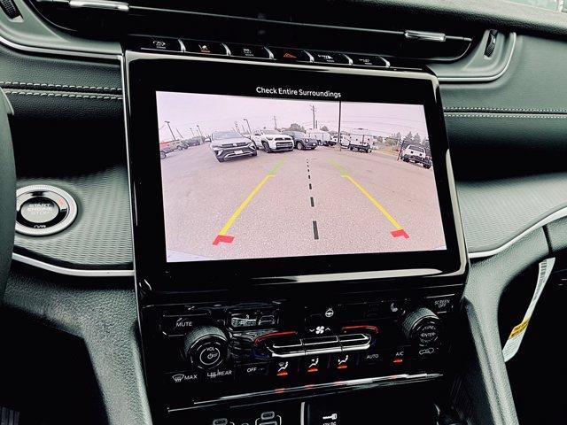 new 2027 Jeep Grand Cherokee car, priced at $45,493