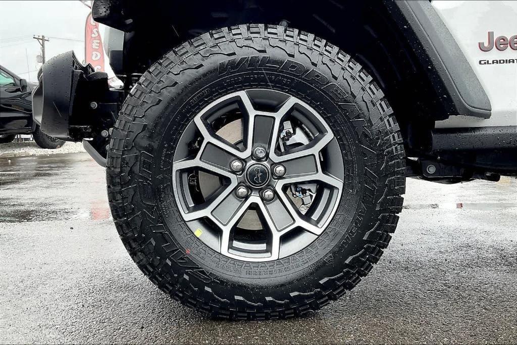 new 2025 Jeep Gladiator car, priced at $48,875