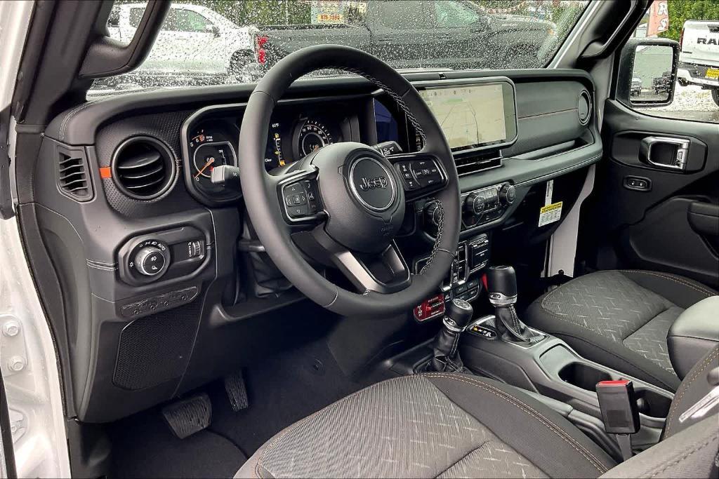 new 2025 Jeep Gladiator car, priced at $48,875