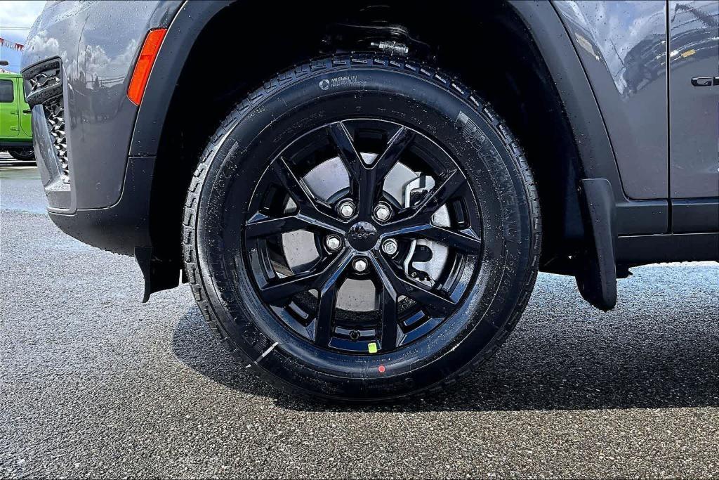 new 2026 Jeep Grand Cherokee L car, priced at $44,920