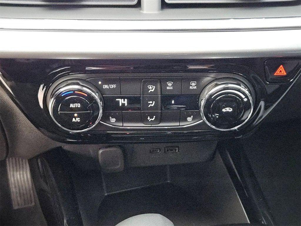 new 2026 Chevrolet Trax car, priced at $25,385