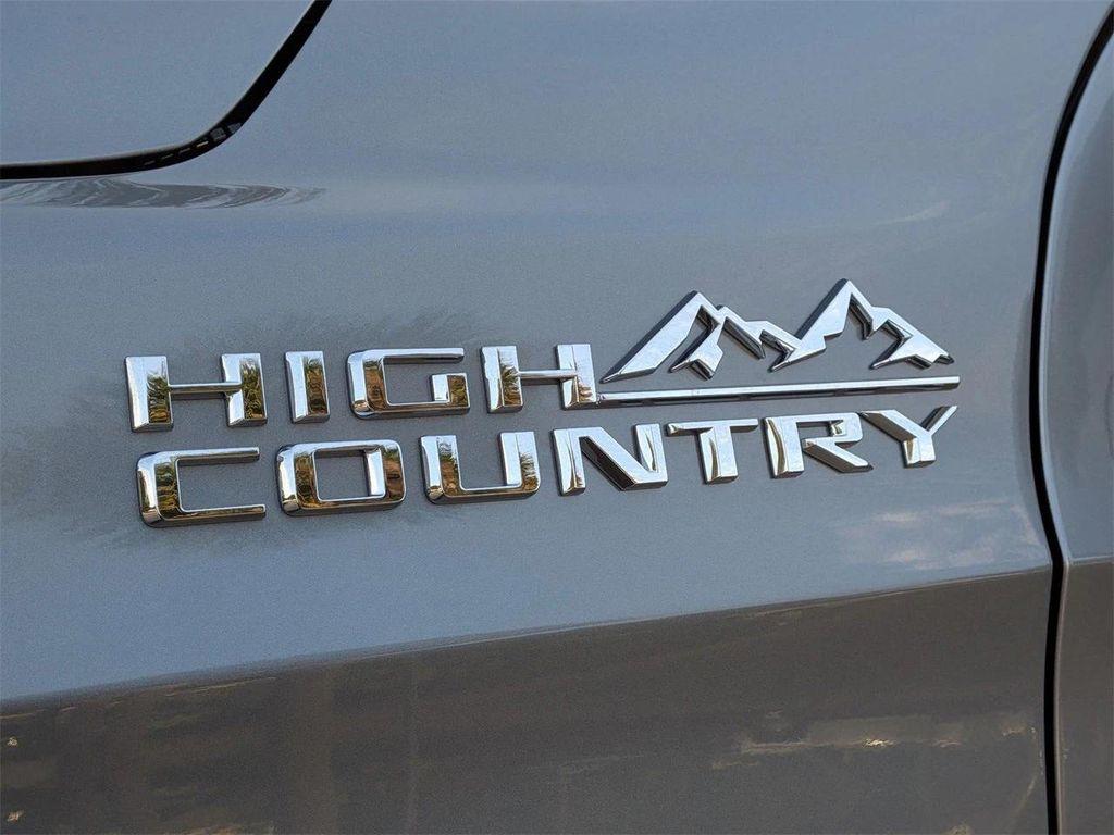 new 2026 Chevrolet Suburban car, priced at $90,205