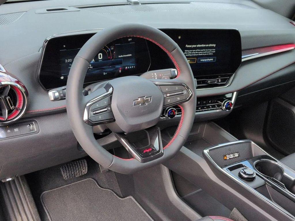 new 2026 Chevrolet Equinox car, priced at $32,927