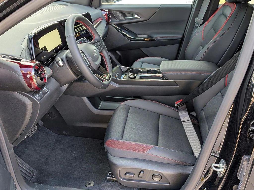 new 2026 Chevrolet Equinox car, priced at $31,845