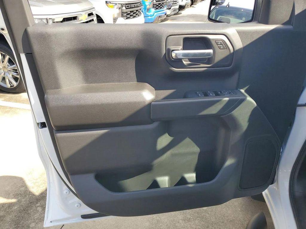 new 2026 Chevrolet Silverado 1500 car, priced at $44,880