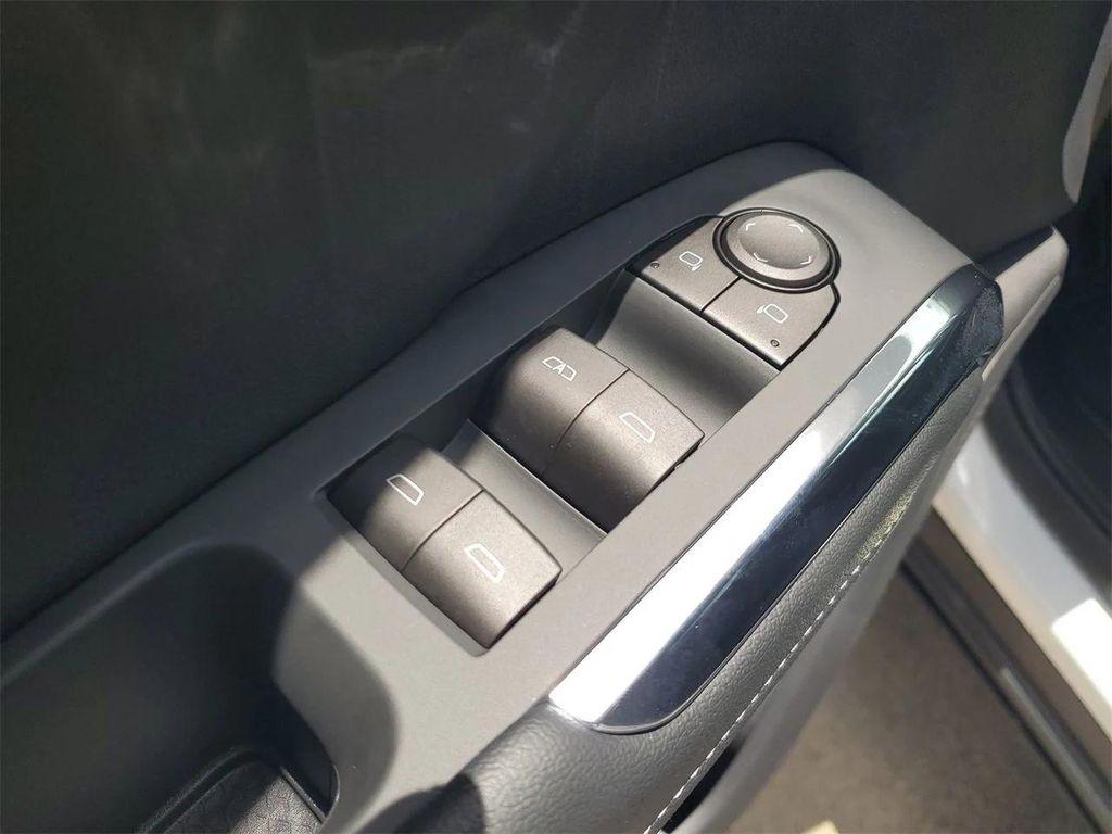 new 2026 Chevrolet Traverse car, priced at $45,970