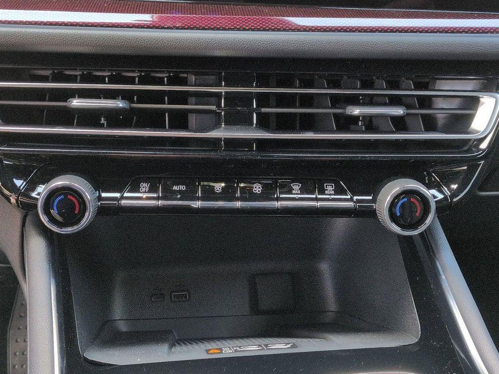 new 2026 Chevrolet Traverse car, priced at $54,390