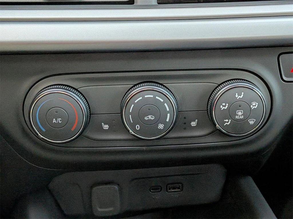 new 2026 Chevrolet Trax car, priced at $25,685