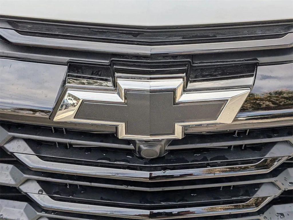 new 2026 Chevrolet Equinox car, priced at $27,835