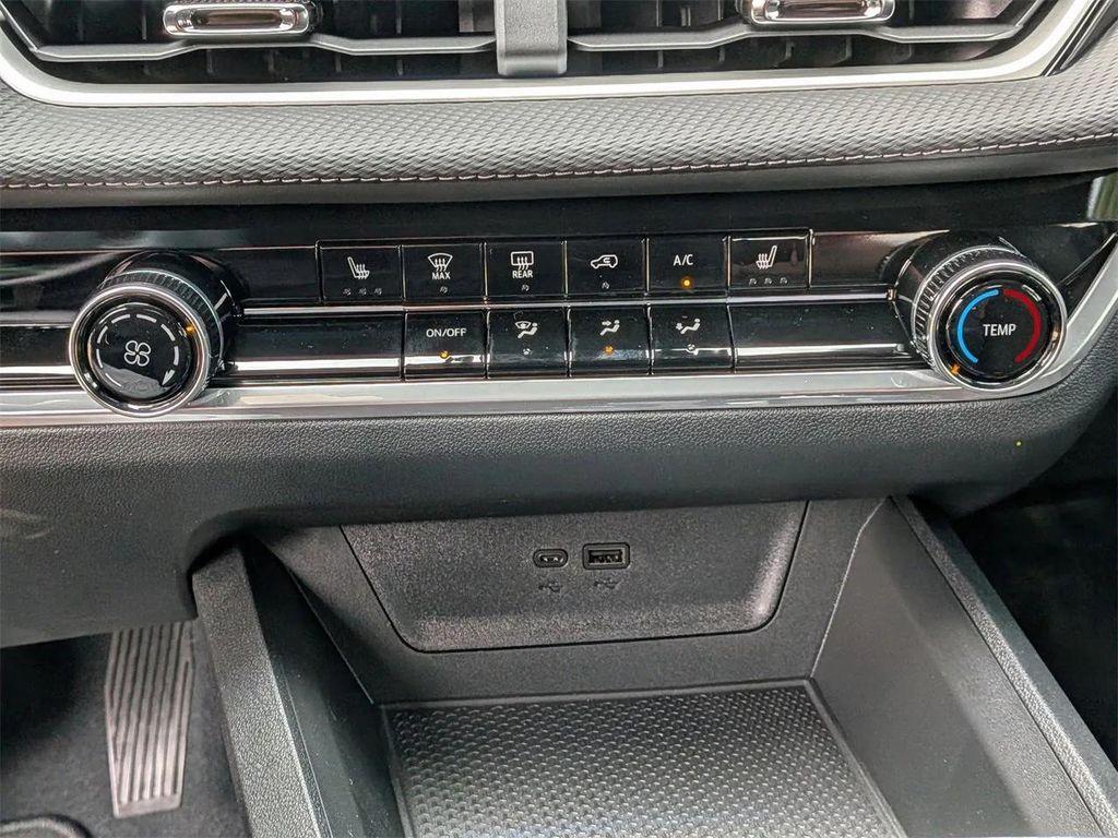 new 2026 Chevrolet Equinox car, priced at $27,835