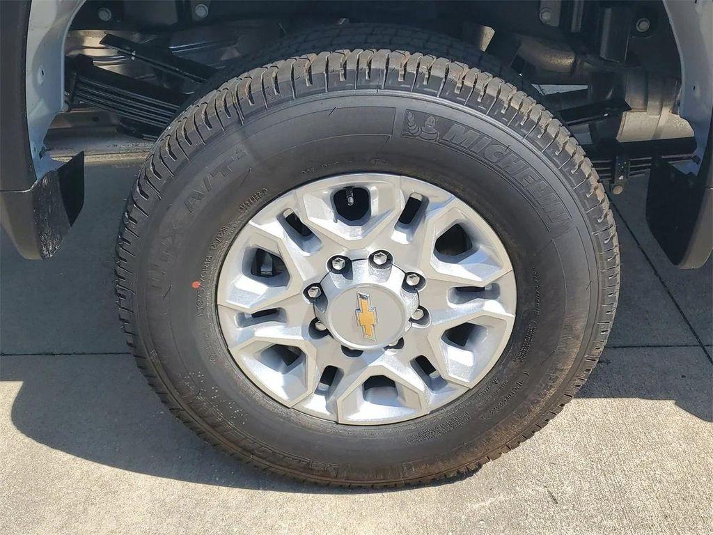 new 2025 Chevrolet Silverado 3500 car, priced at $46,500