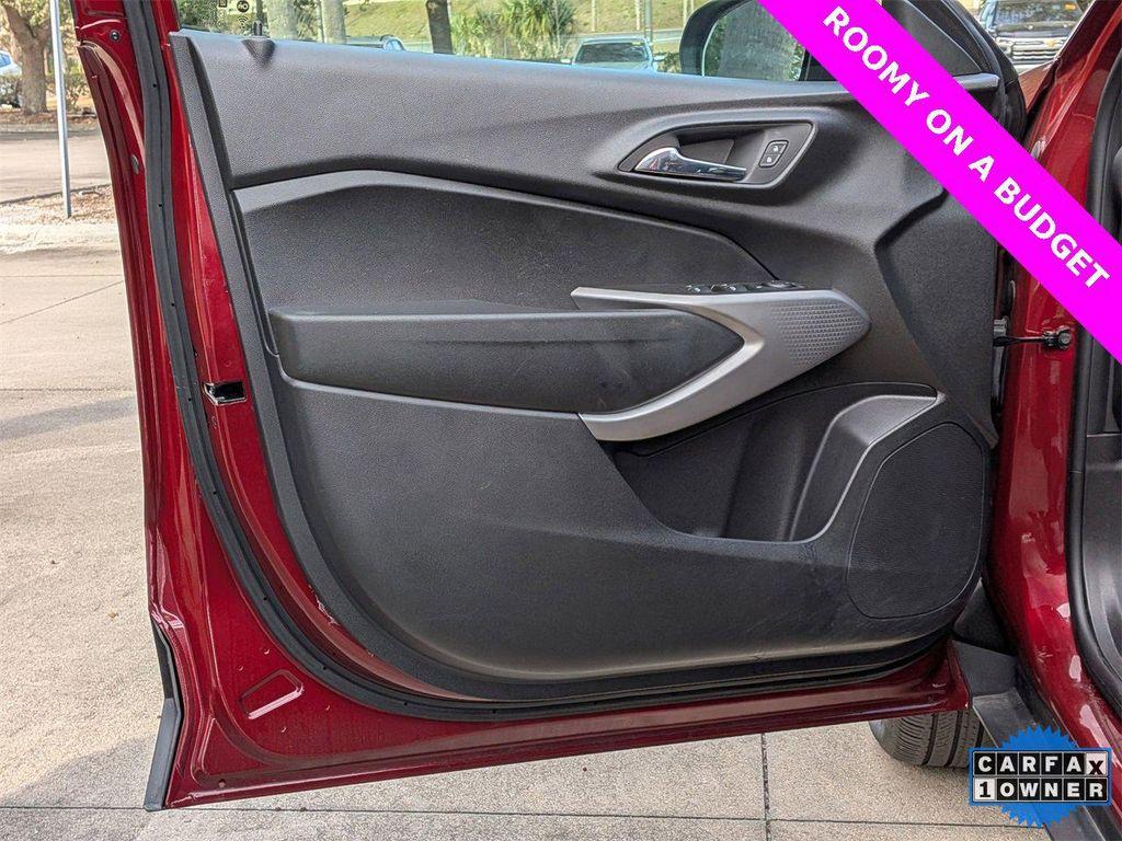 used 2024 Chevrolet Trax car, priced at $18,270