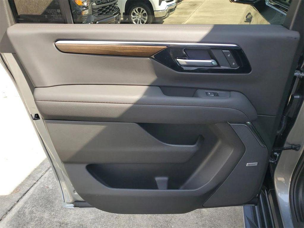 new 2026 Chevrolet Suburban car, priced at $93,940